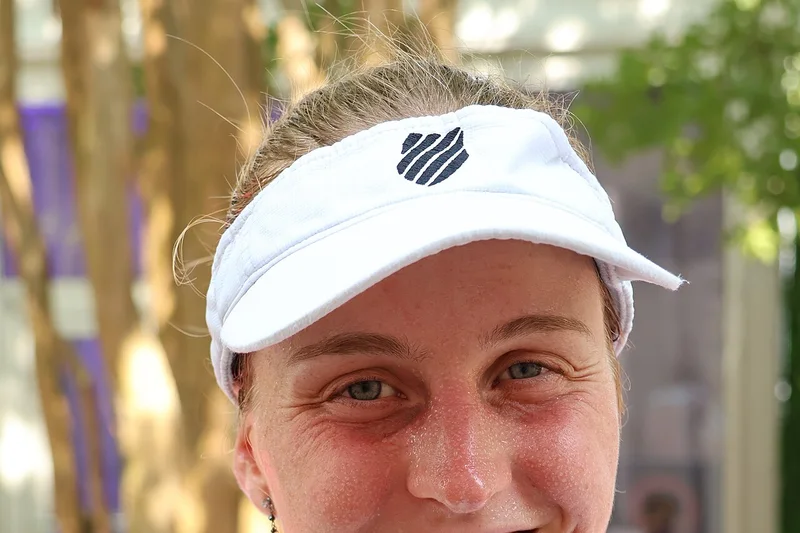Самсонова прервала серию из пяти поражений в WTA